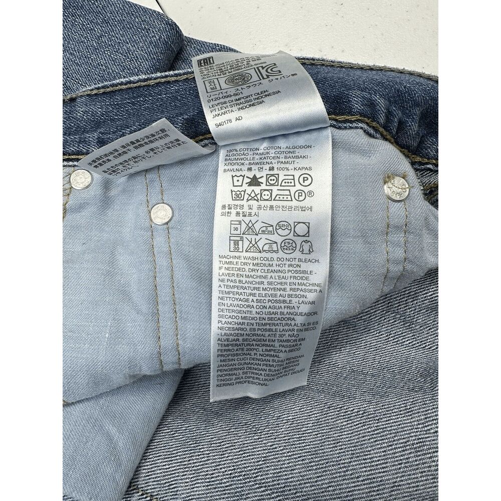 Levi’s 505 Regular Fit Jeans 38x34 Blue Denim Straight Leg Medium Wash Men’s - Picture 9 of 13